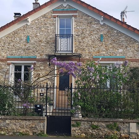 Le Vieux Tilleul Vaires-sur-Marne Bagian luar foto