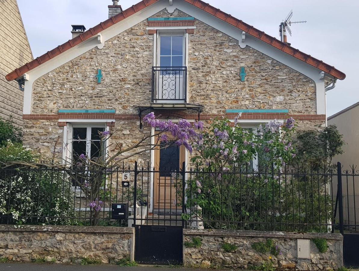 Le Vieux Tilleul Vaires-sur-Marne Bagian luar foto